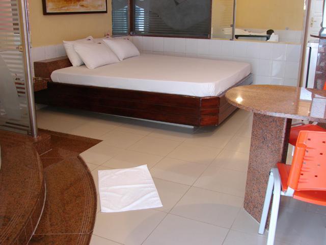 Tititi Motel (Adults Only) Olinda Pokoj fotografie