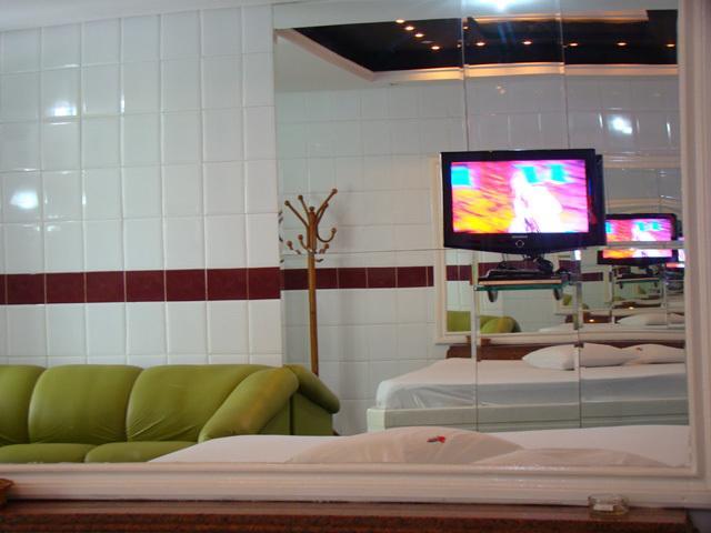 Tititi Motel (Adults Only) Olinda Pokoj fotografie